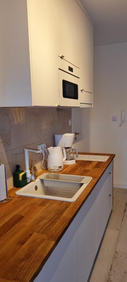 Apartament Powstancow A23 Z Dostepem Do Basenu Baltic Apartament Pobierowo Exterior foto